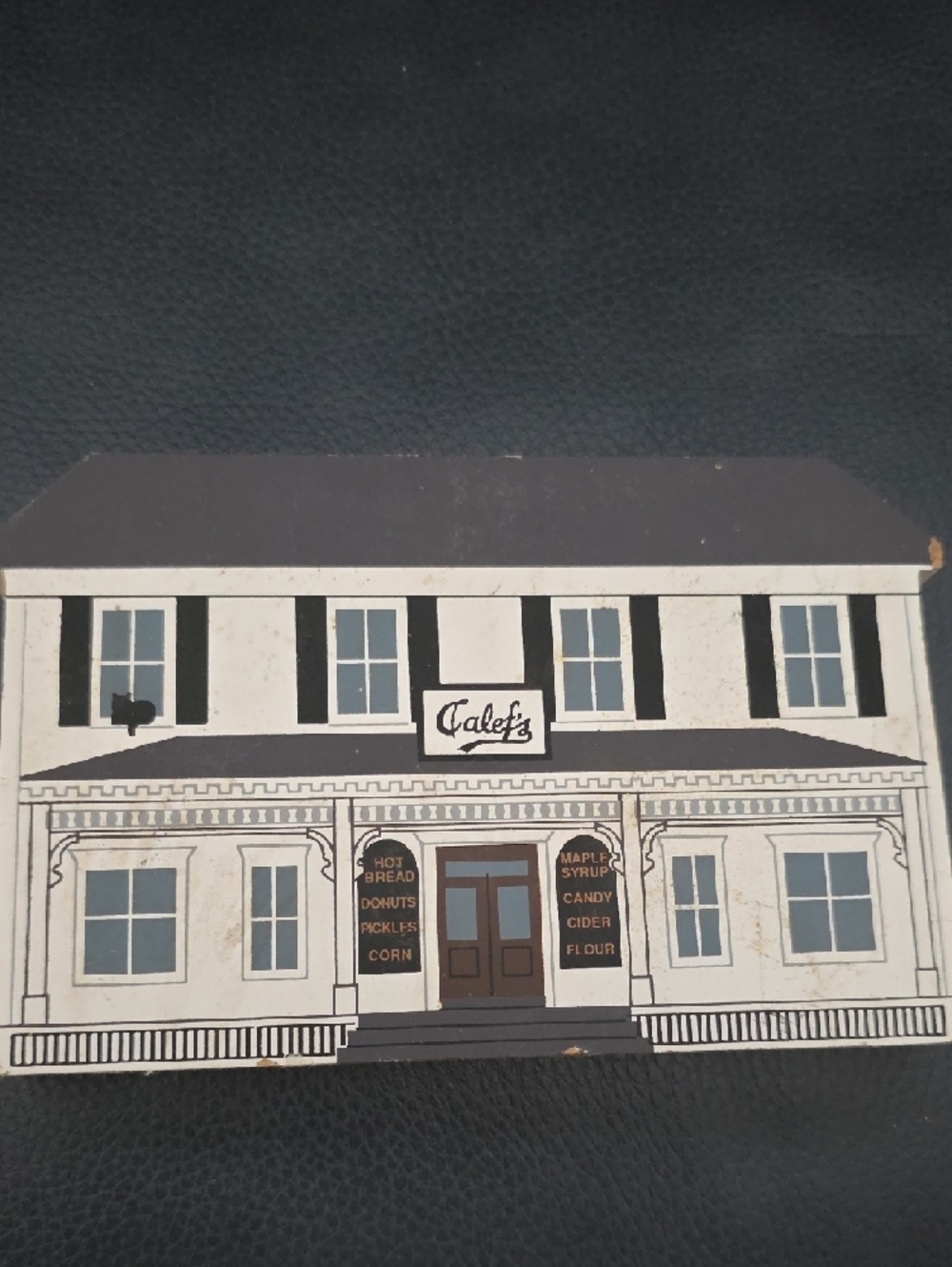 The Cat's Meow Hand-Painted Old Town Village Shop Set - Picture 5 of 8